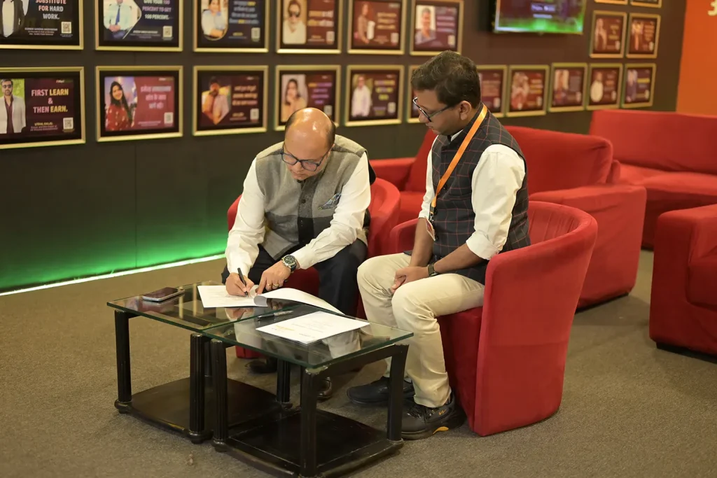 AGROHA Business World Signs MoU with WORKMOB to Amplify Member Stories